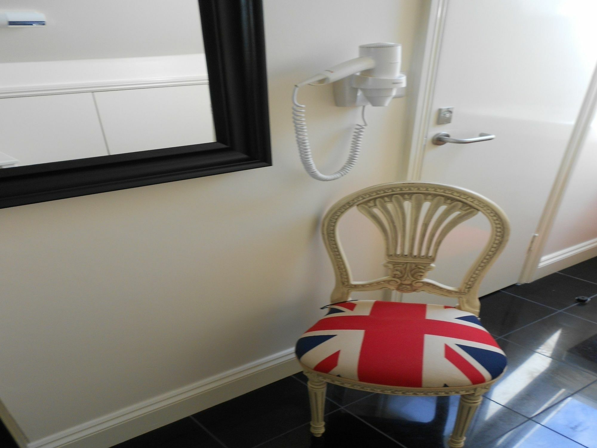 247 London Hostel Buitenkant foto